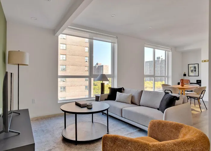 Uws 2Br W Elevator Wd Nr Central Park Nyc-1018
