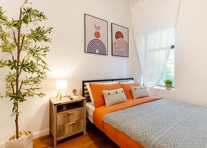 Aura Style 3Bd Suite At Times Square Manhattan