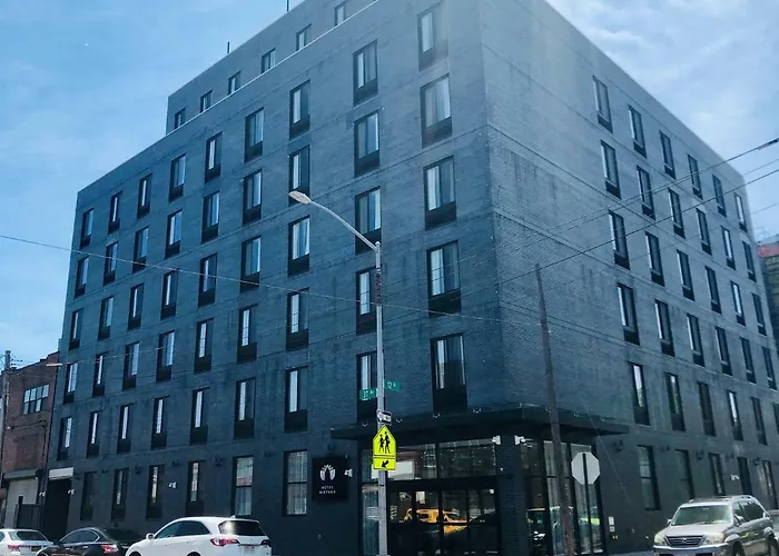 Hotel Nirvana