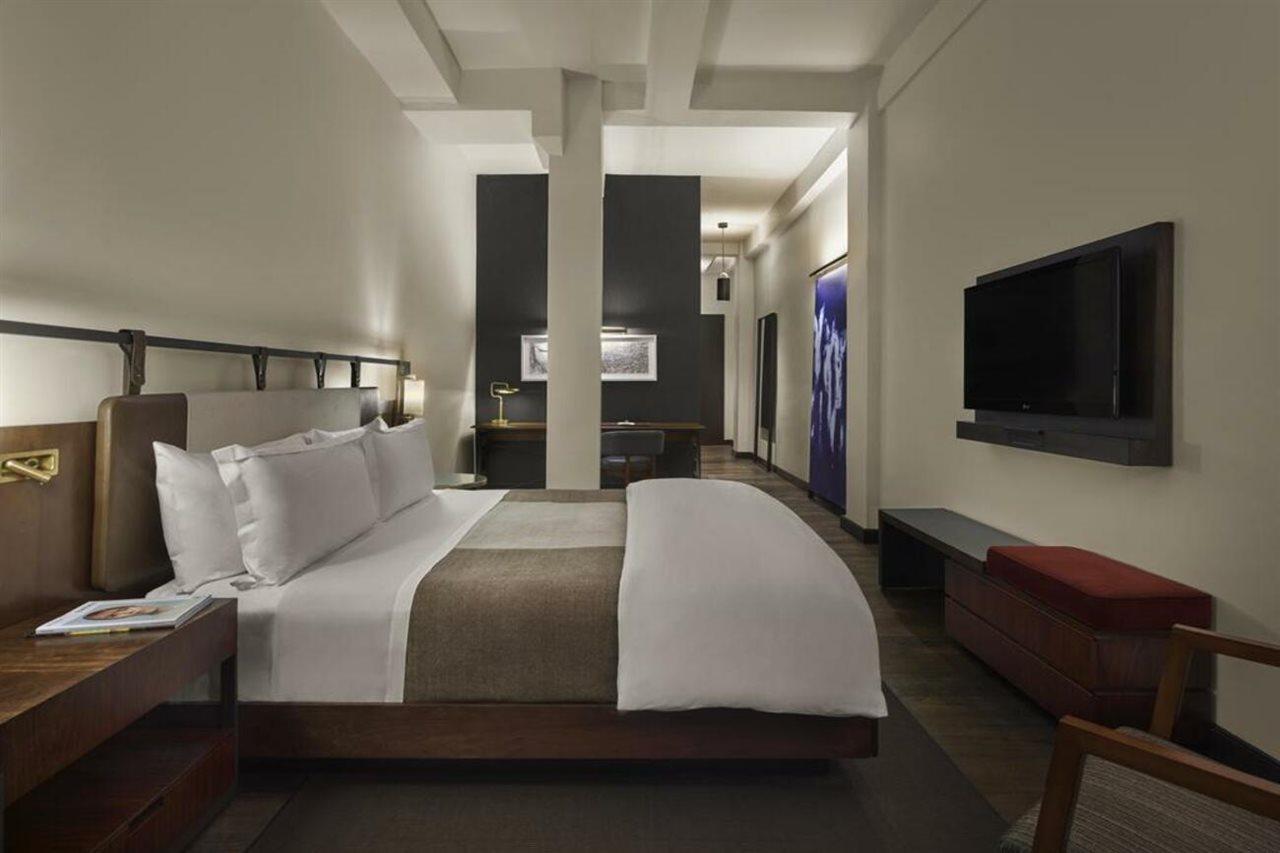 Refinery - Hotel