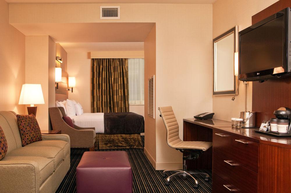 Hotel Doubletree By Hilton Downtown
