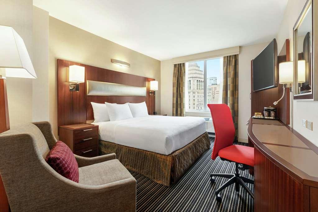 Hotel Doubletree By Hilton Downtown 4*