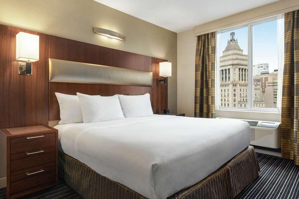 Doubletree By Hilton Downtown Hotel