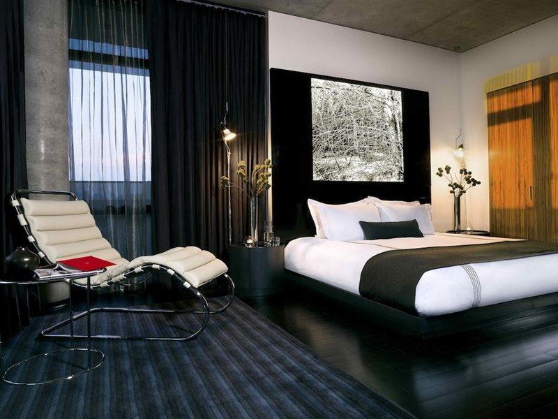 Hotel Sixty Les