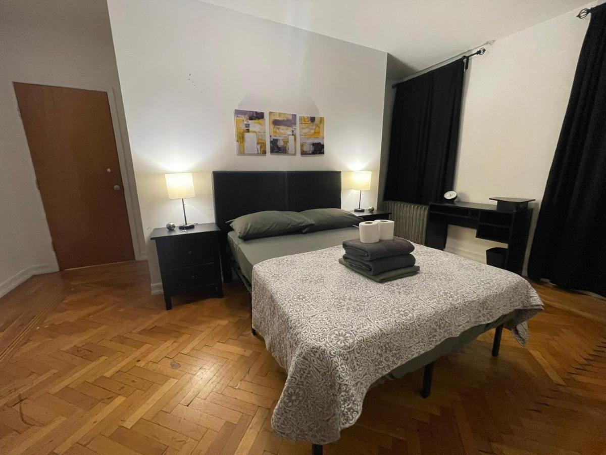 Upper Manhattan Bedrooms