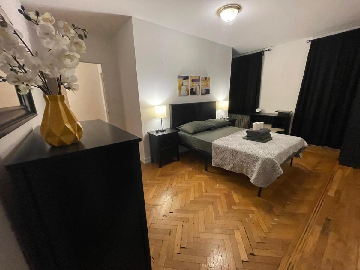 Upper Manhattan Bedrooms * New York
