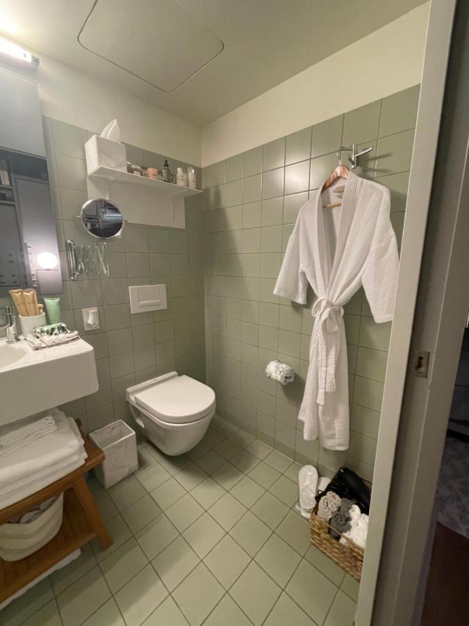Apartment 120les House New York