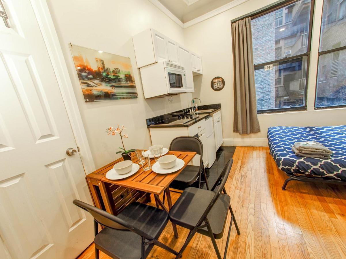 Apartment Hello Broadway New York