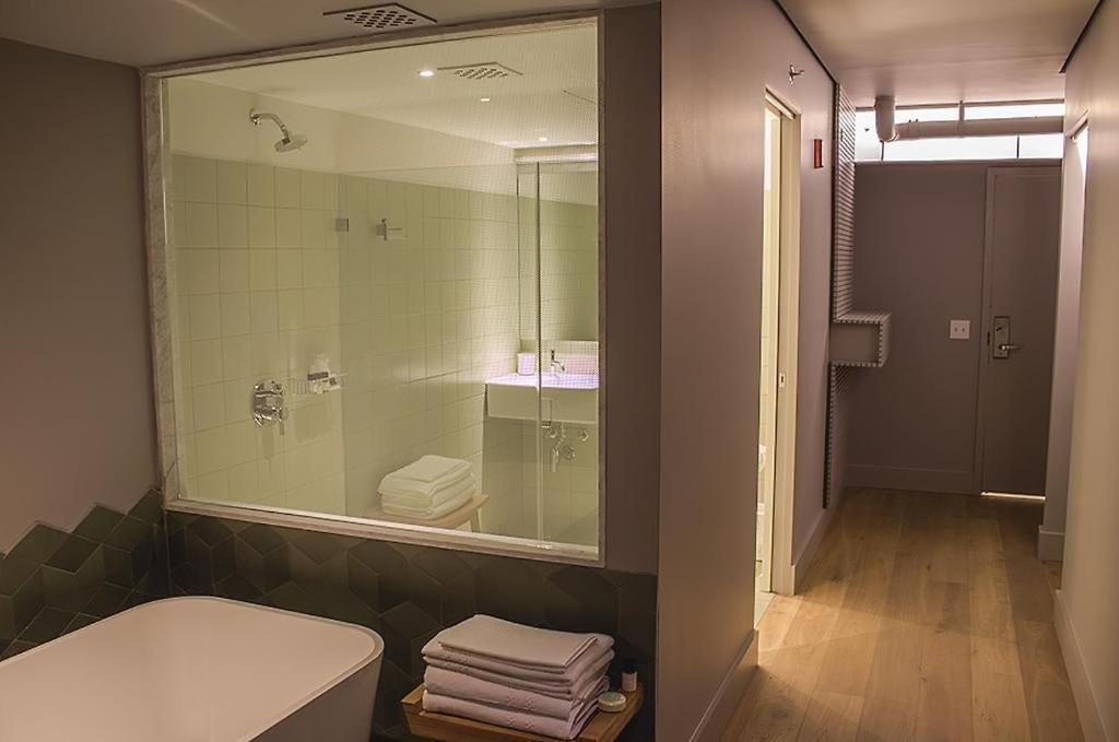 120les House Apartment