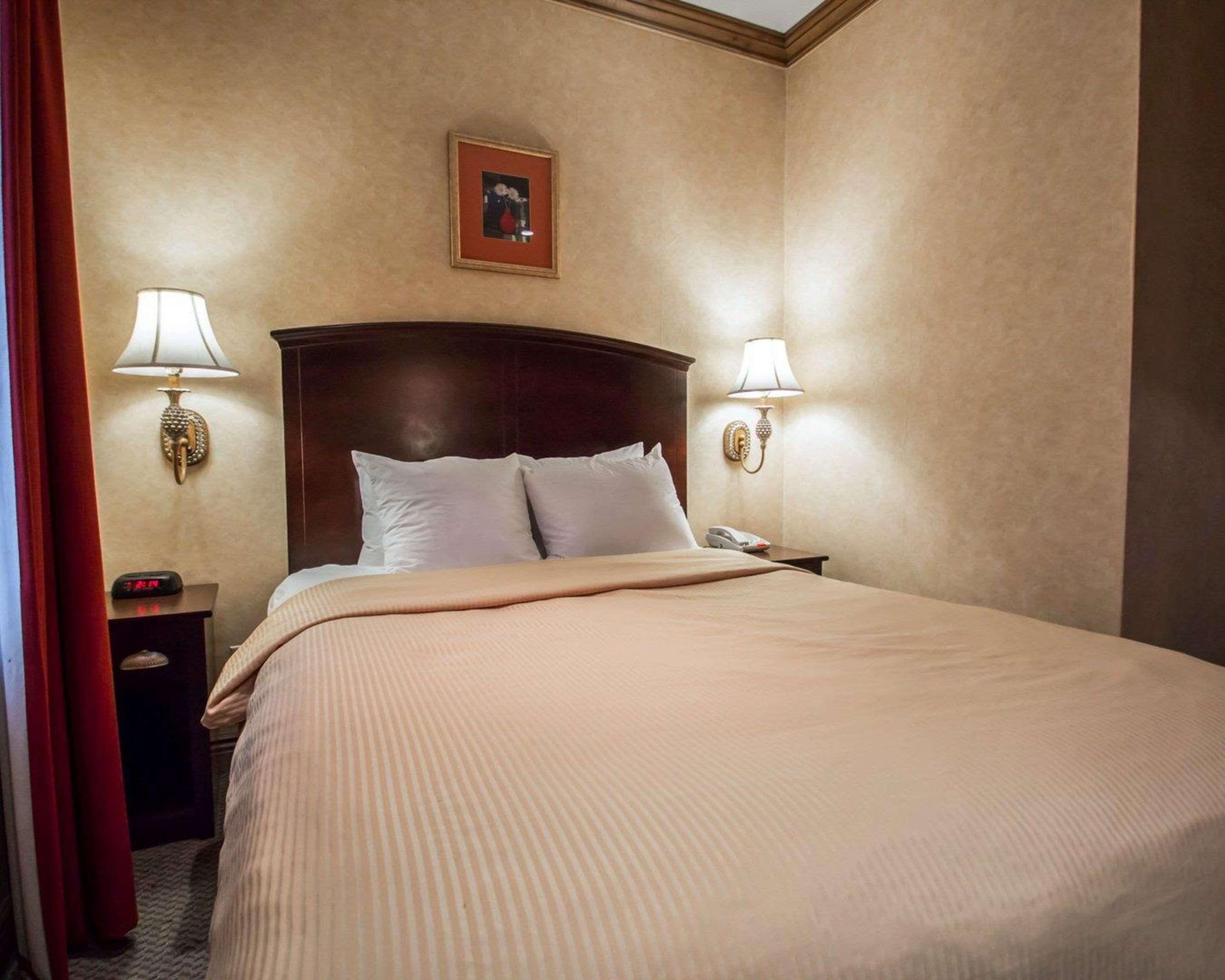 Clarion Park Avenue 2*