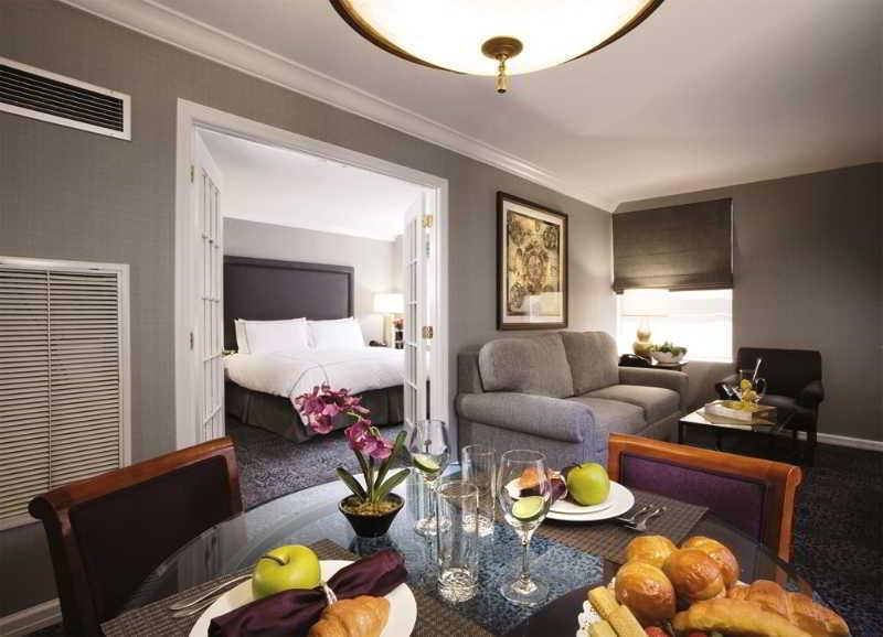 The Manhattan Club Hotel