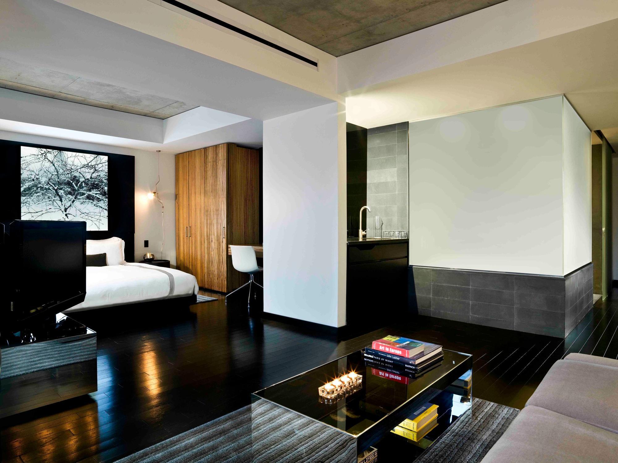 Sixty Les Hotel