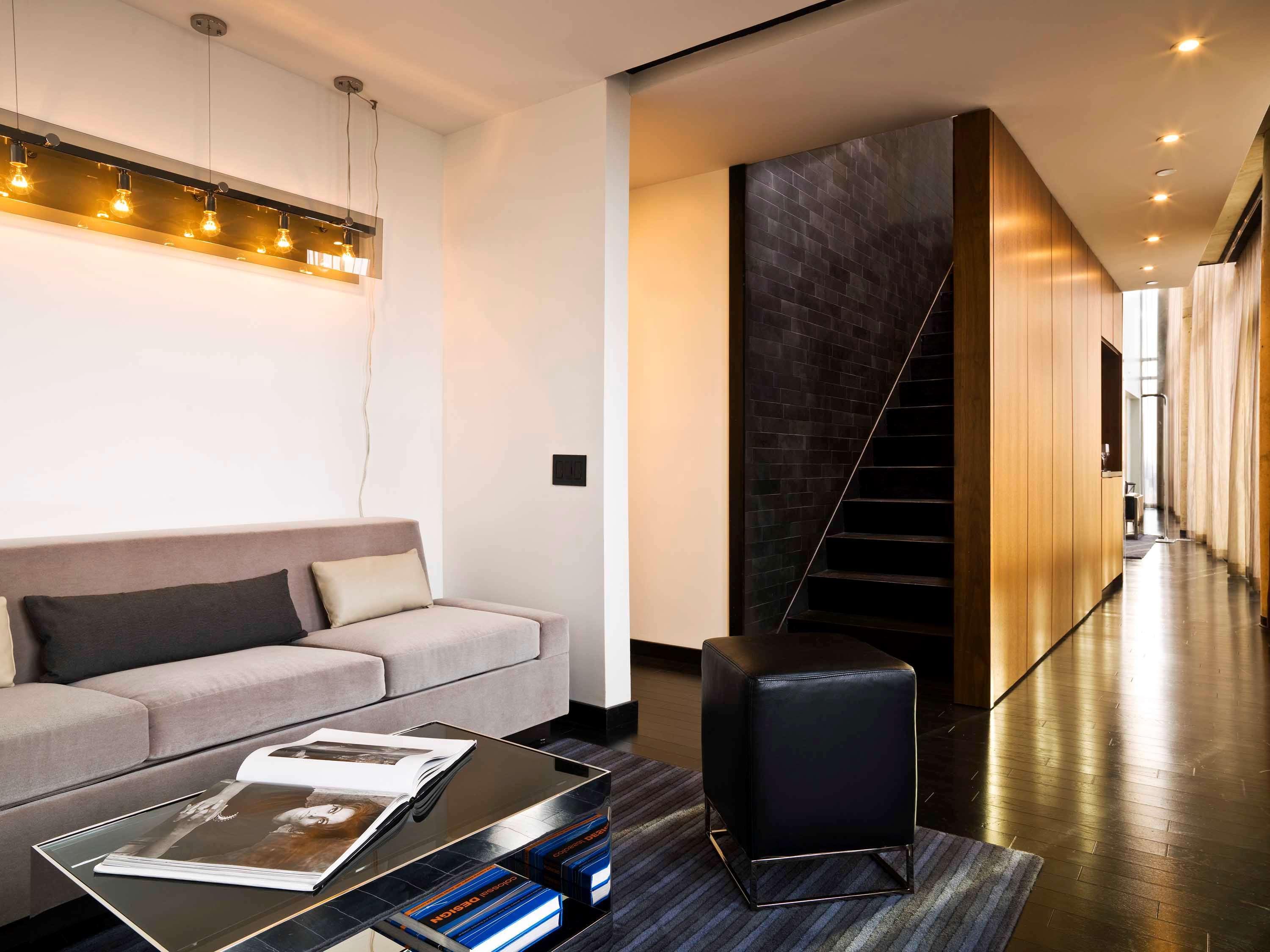 Hotel Sixty Les