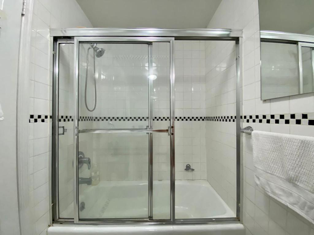 Great Location Near Times Square * New York