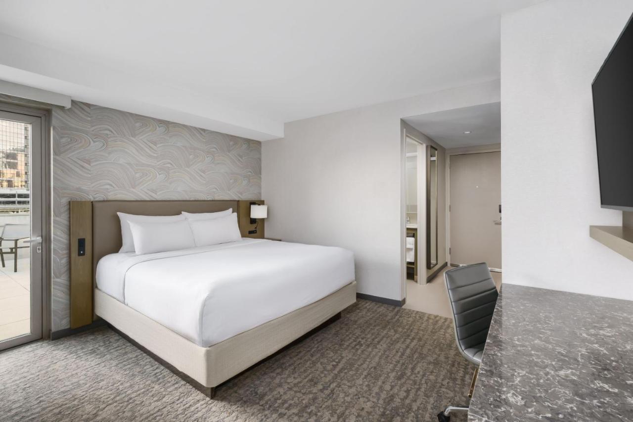 Downtown Manhattan/financial District 4*