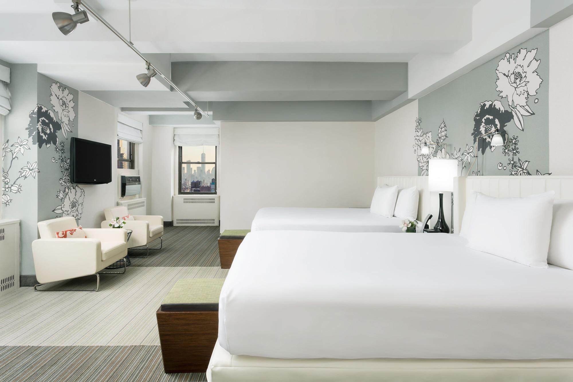 Stewart Hotel 4*