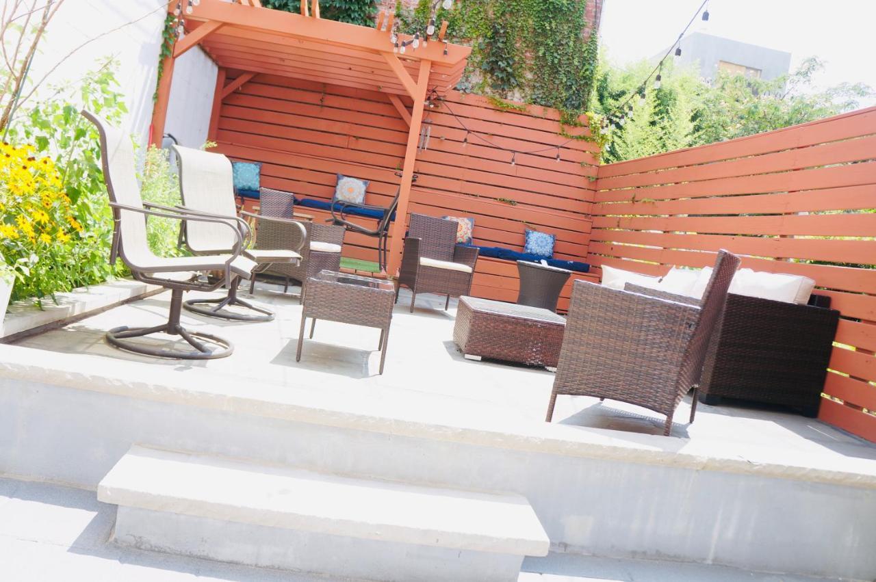 Modern Brownstone 2bdrm Duplex With Backyard Terrace