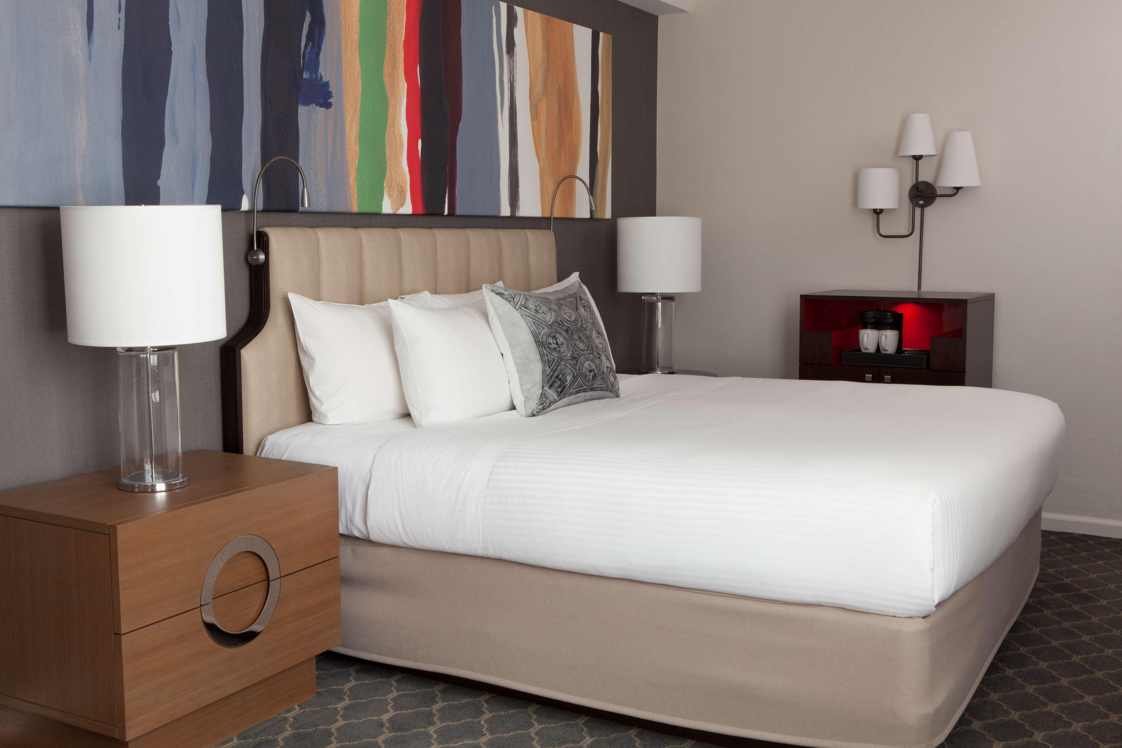 The Fifty Sonesta Hotel 4*