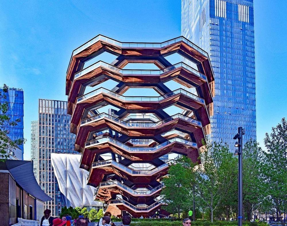 Steps From Times Square Apartment *