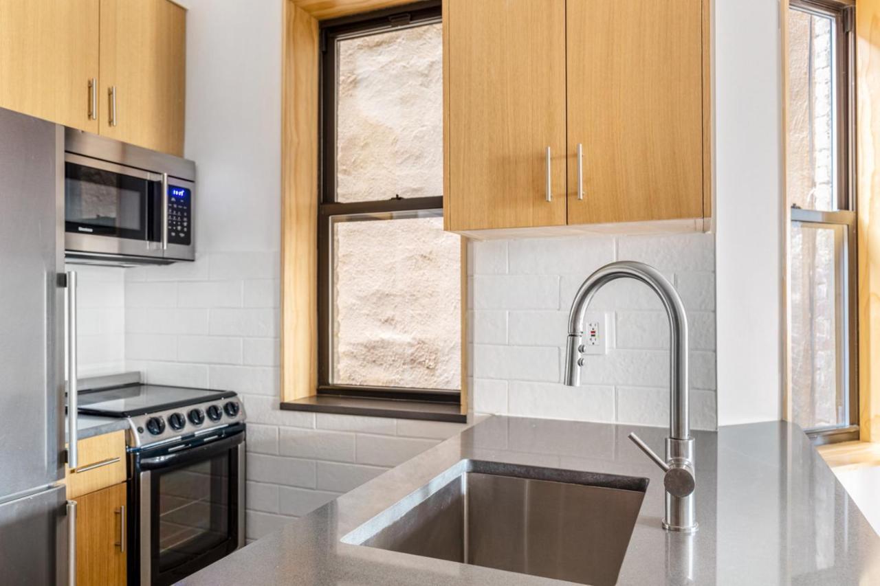Newly Renovated Soho 2br On Kenmare Sq Nyc-705 * New York