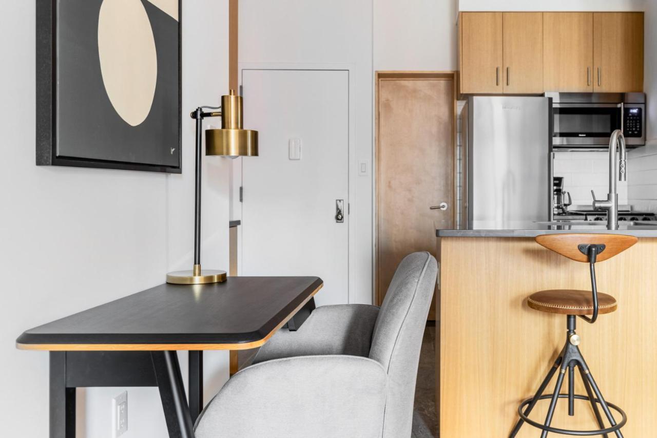 Newly Renovated Soho 2br On Kenmare Sq Nyc-705 Apartment *