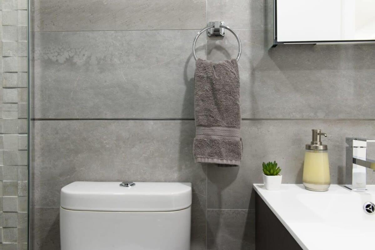 75-3b 3br Luxury Duplex Brand New &d Elevator New York