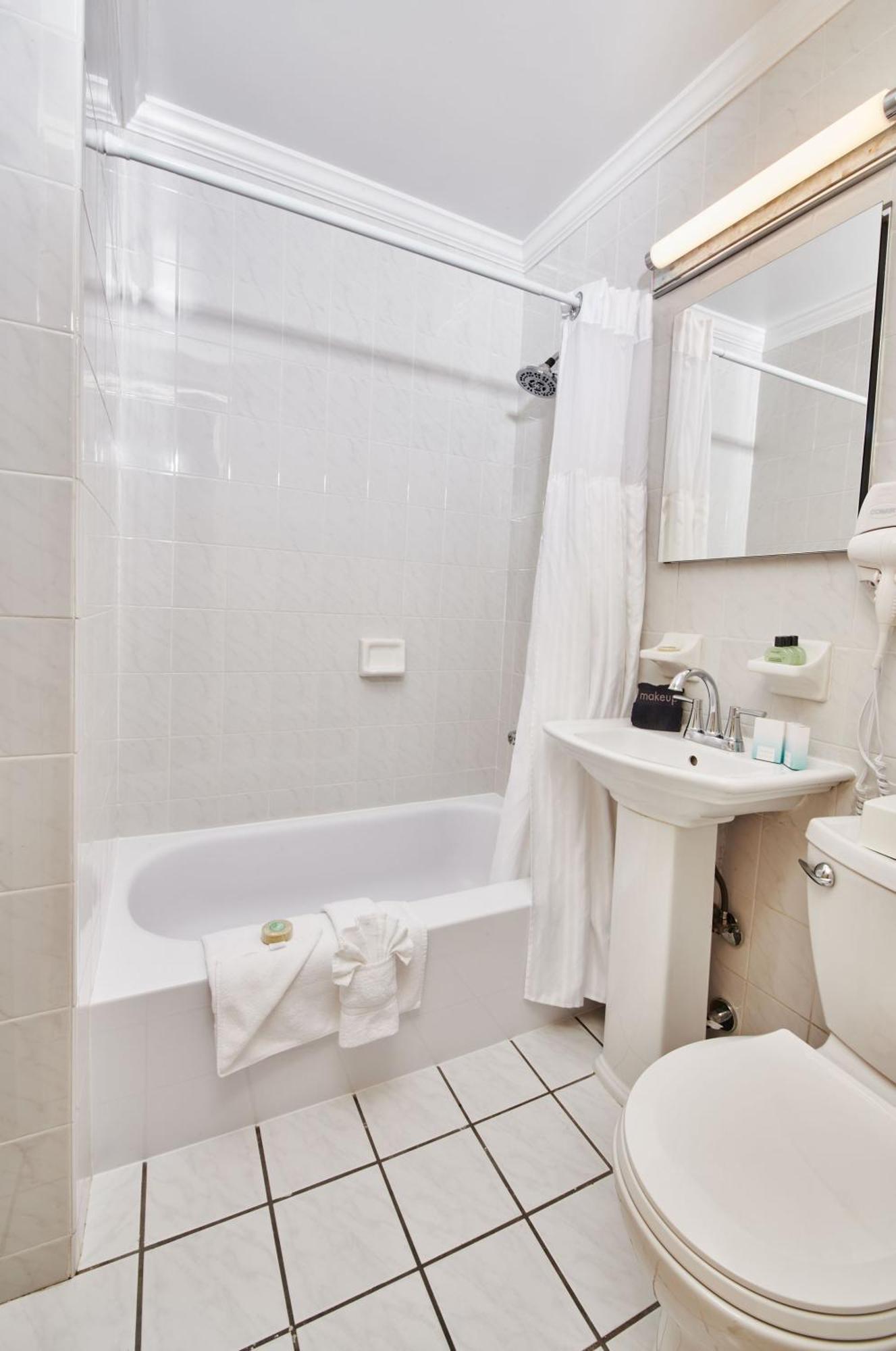 Radio Aparthotel 3*