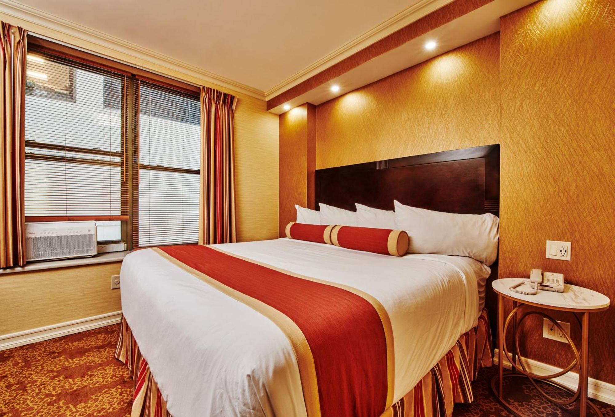 Radio Aparthotel New York