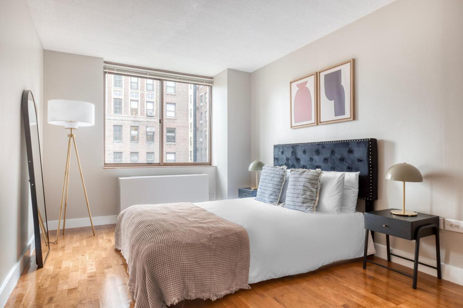 Uws 2br W Gym Doorman Elevator Nr Park Nyc-1050 New York