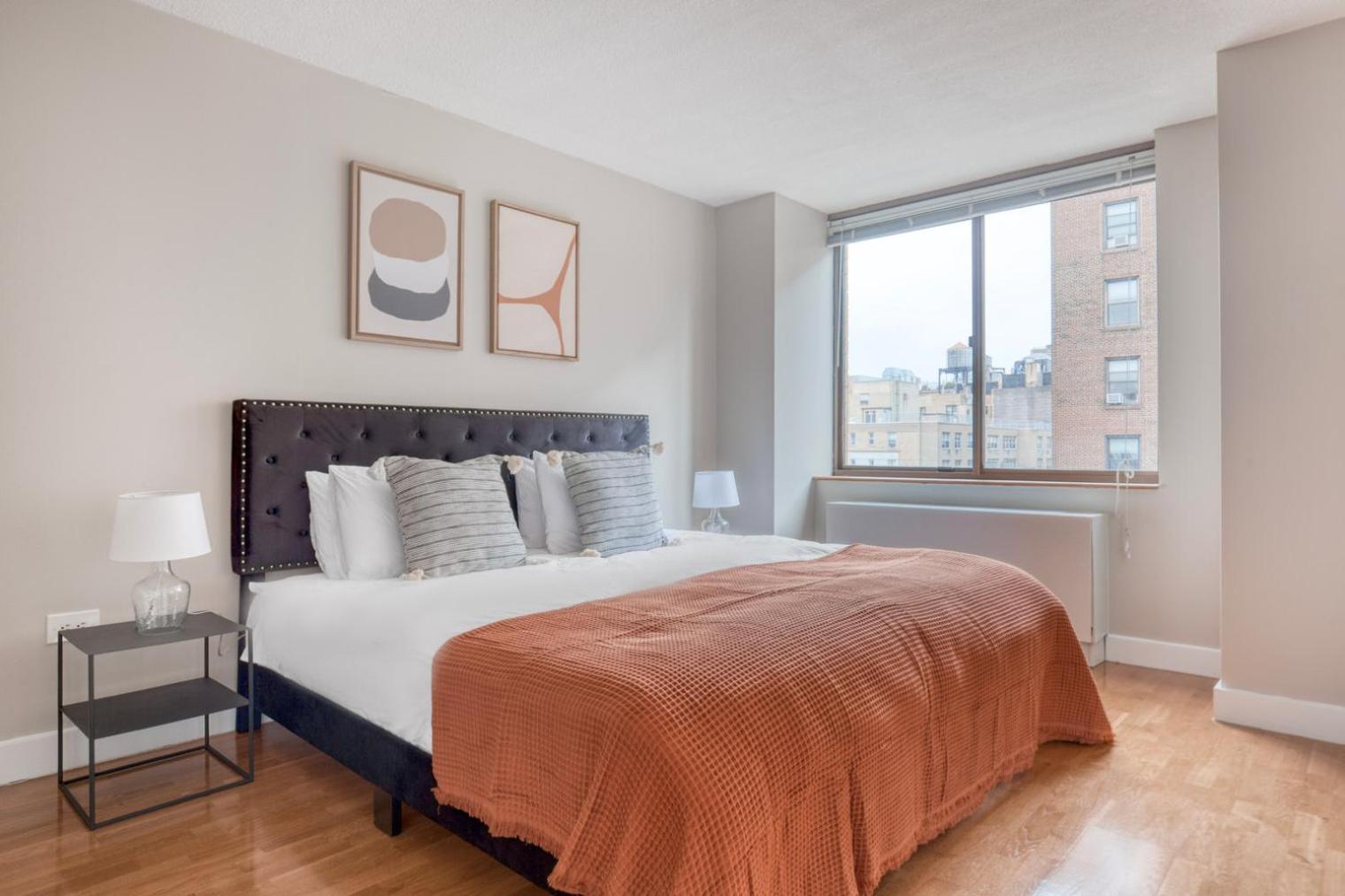 Uws 2br W Gym Doorman Elevator Nr Park Nyc-1050