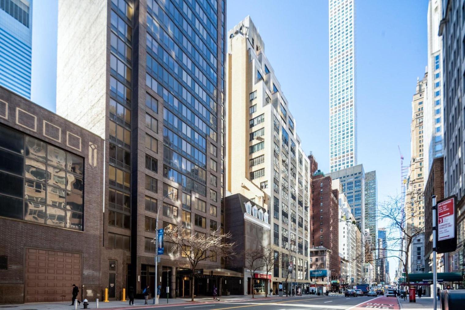 Sutton Place 2br W Gym Pool Nr Rockefeller Nyc-516 Apartment New York