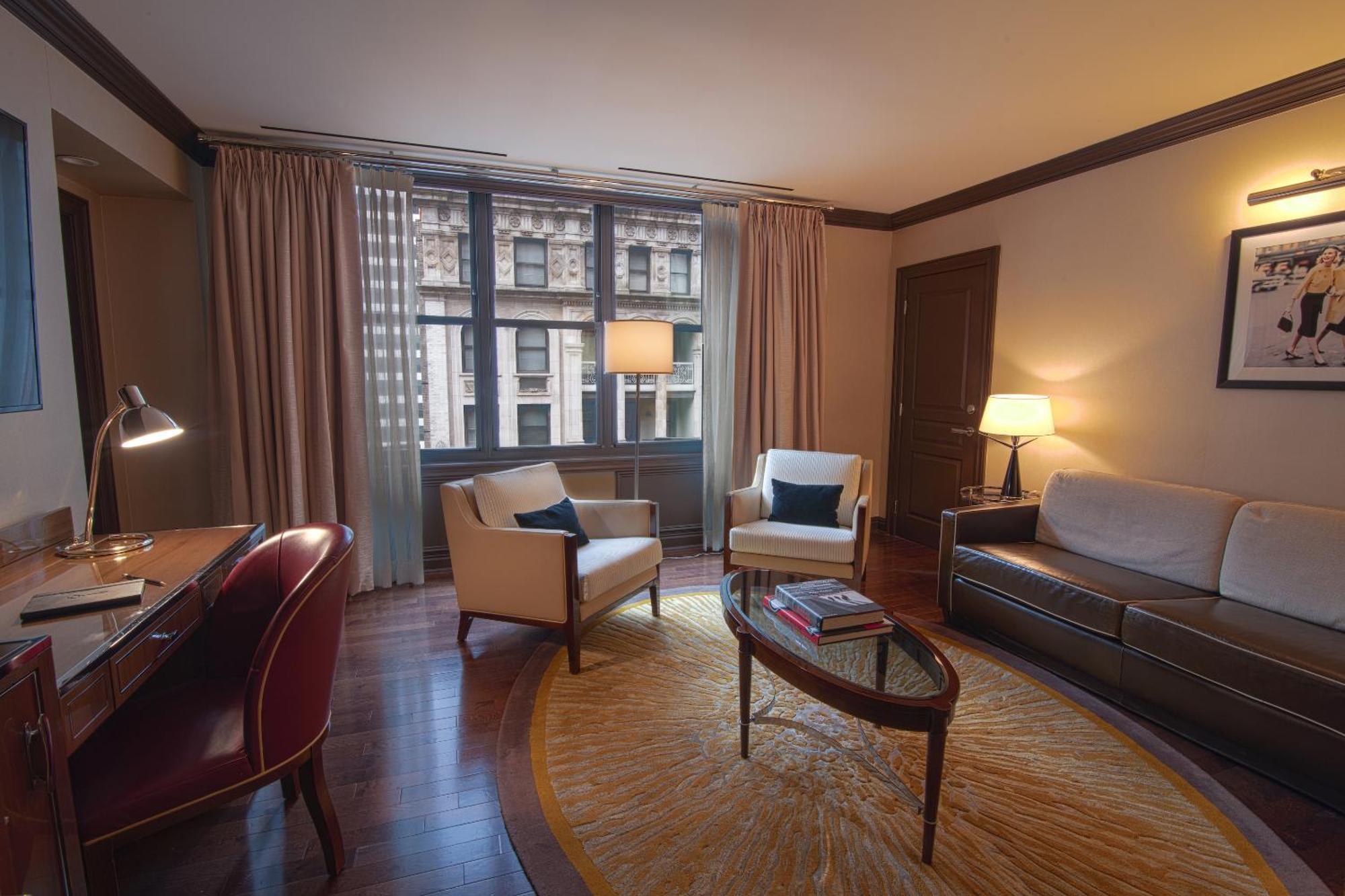 Iroquois Times Square 5* New York