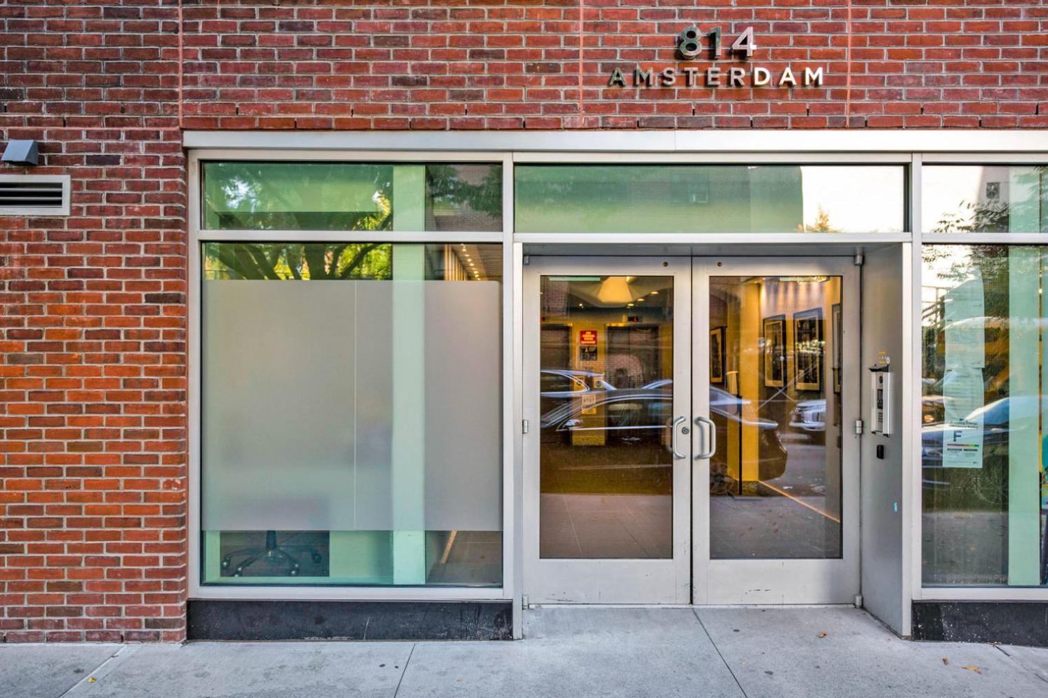 Uws 2br W Elevator Wd Nr Park Nyc-1018