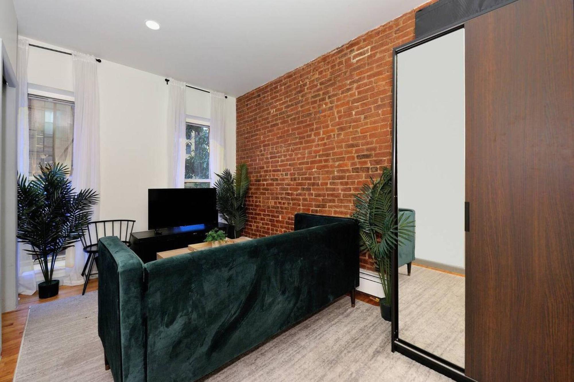 Gorgeous 3br Loft Times Square Apartment