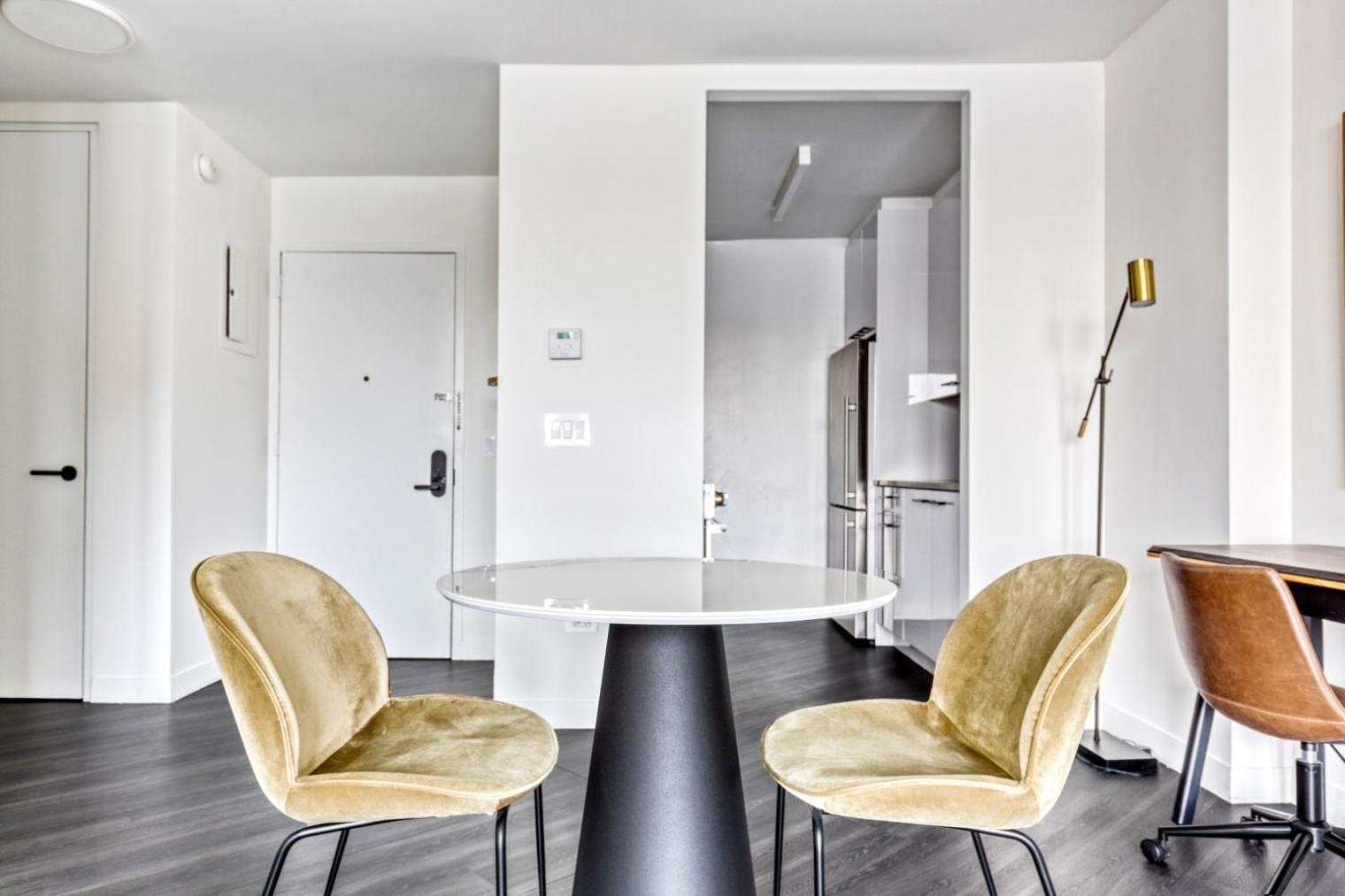 E Village 1br Gym Doorman Rooftop Nyc-179 * New York