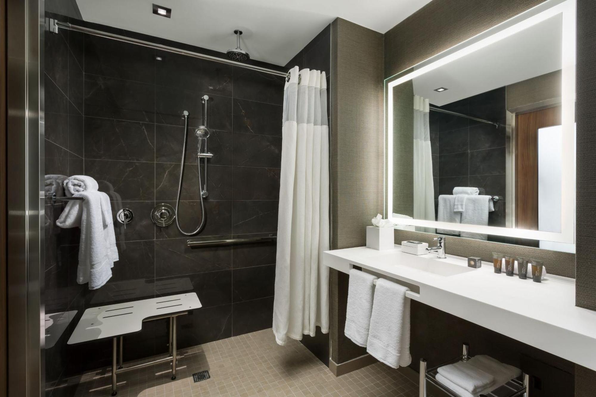 Ac By Marriott Times Square 4*