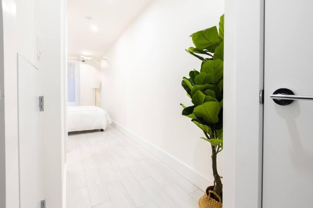 Apartment 170-g 3br Duplex With Outdoor Space East Village