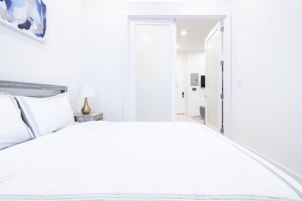 Apartment 170-g 3br Duplex With Outdoor Space East Village New York