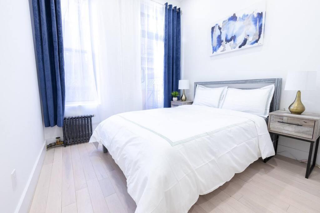 Apartment 170-g 3br Duplex With Outdoor Space East Village