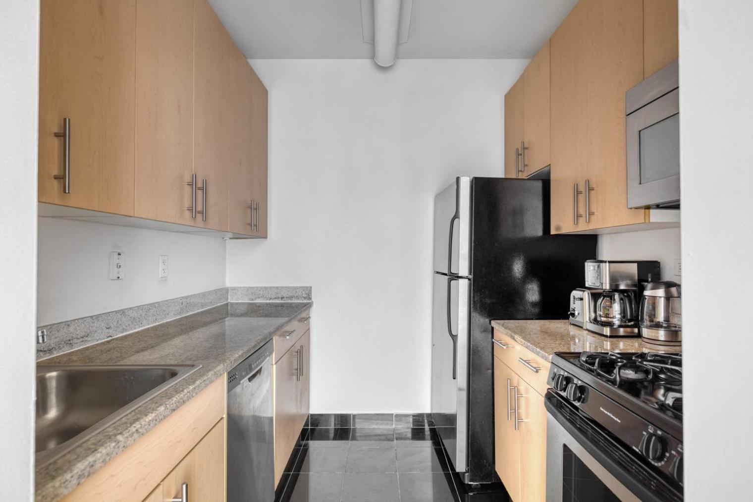 Fidi 2br W Elevator Gym Doorman Nr St Nyc-661 *