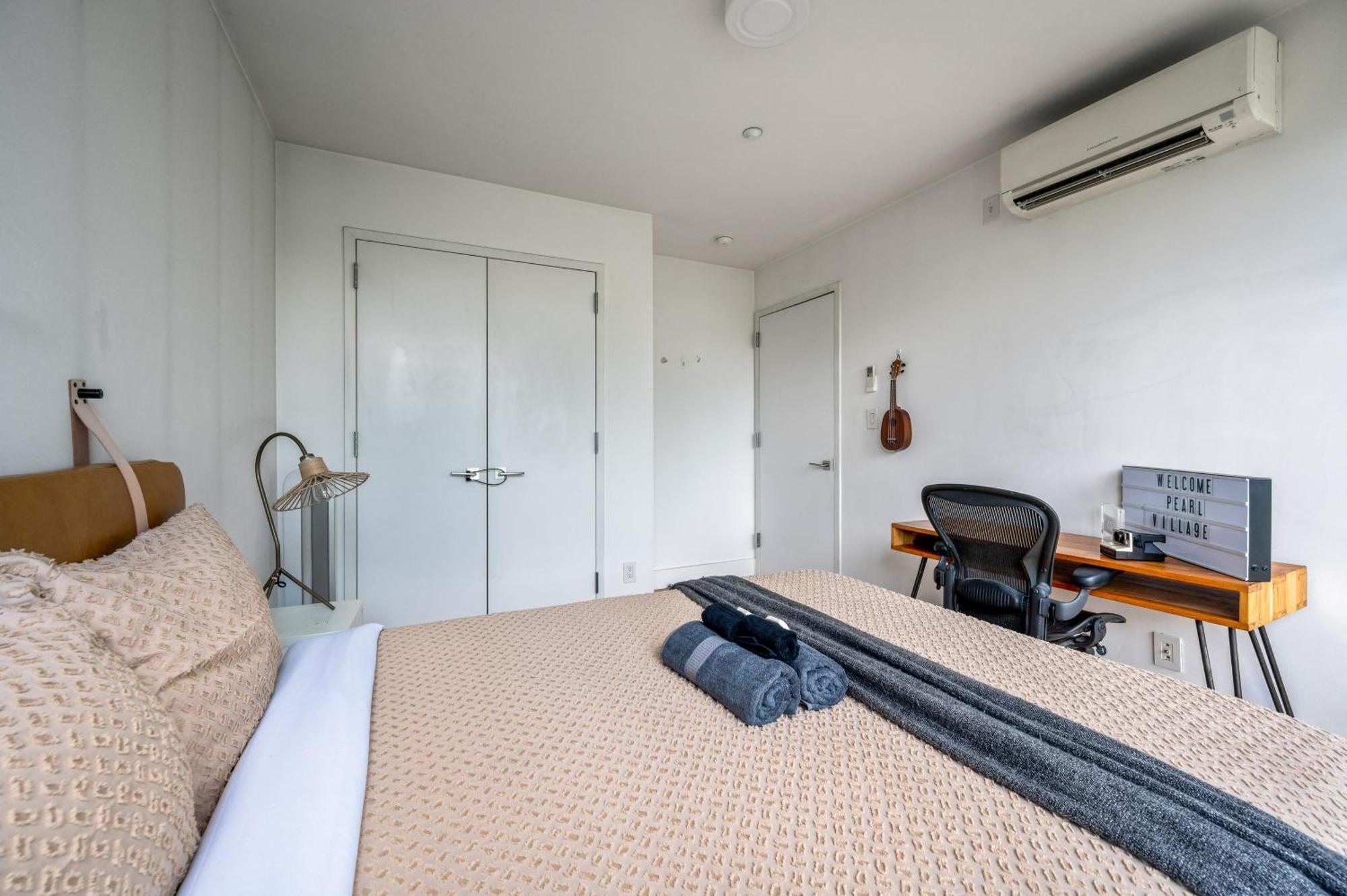 Apartment Prime Williamsburg Luxury One Bedroom With Balcony *