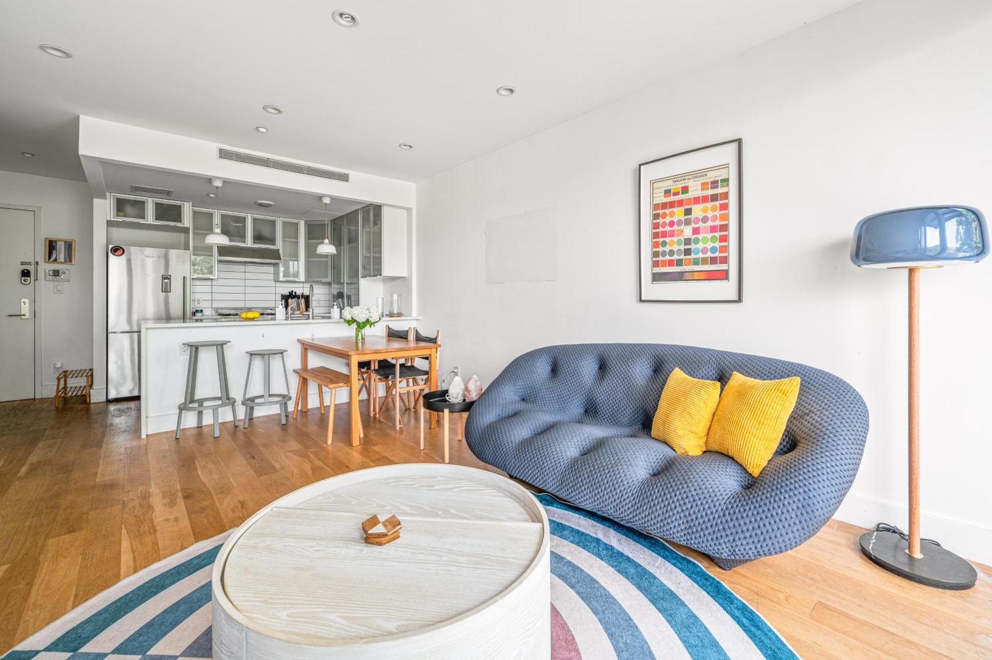 Apartment Prime Williamsburg Luxury One Bedroom With Balcony *