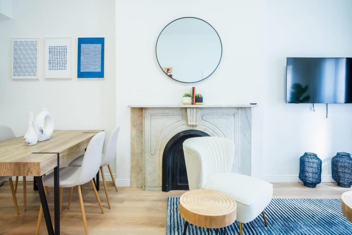 1435-4 I 3 Bedrooms 2 Bath Prime Upper East * New York