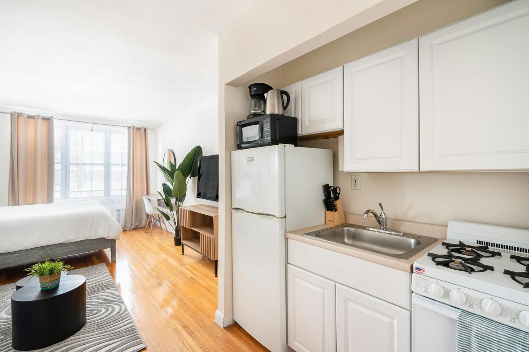 338-3b Union Square Newly Reno Sleeps 3 * New York