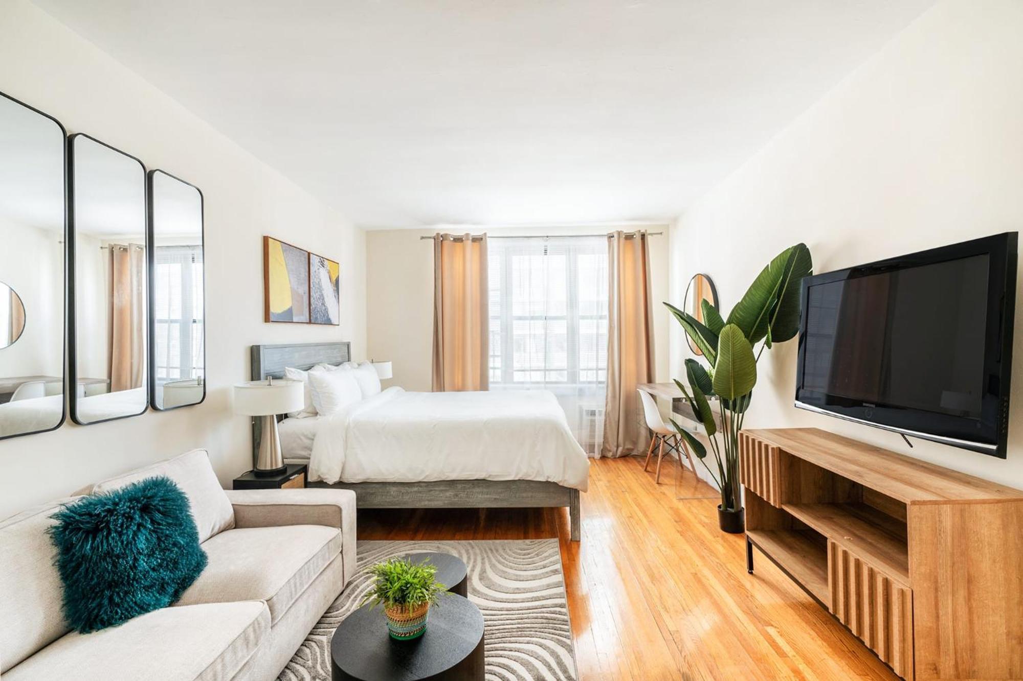 338-3b Union Square Newly Reno Sleeps 3 *