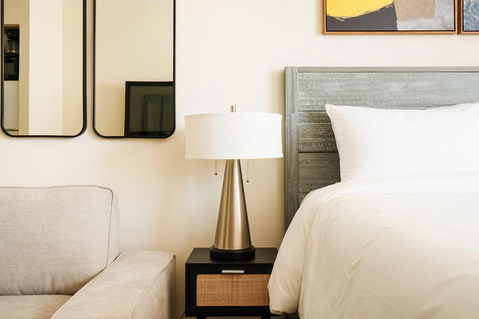 Apartment 338-3b Union Square Newly Reno Sleeps 3 *