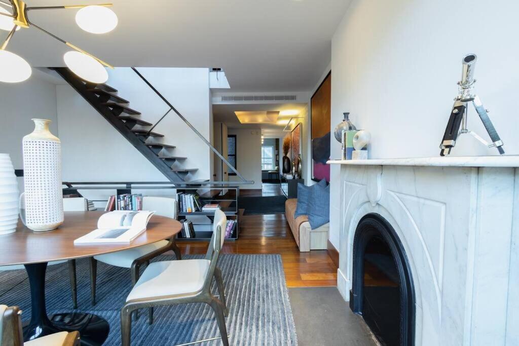 10-3 Designer East Village 3br Triplex Townhouse Apartment New York