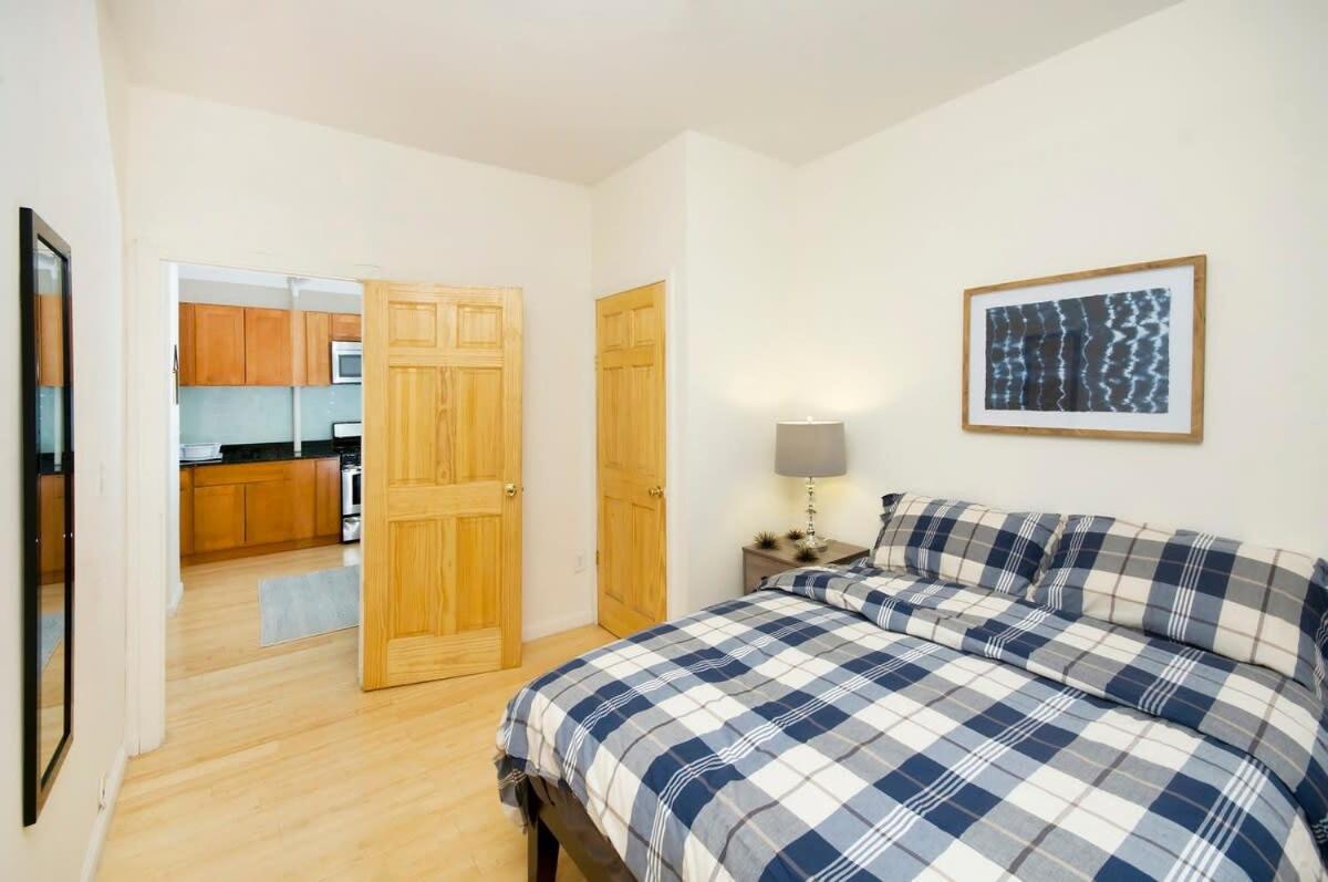 102-1a Value 2br Near Park * New York