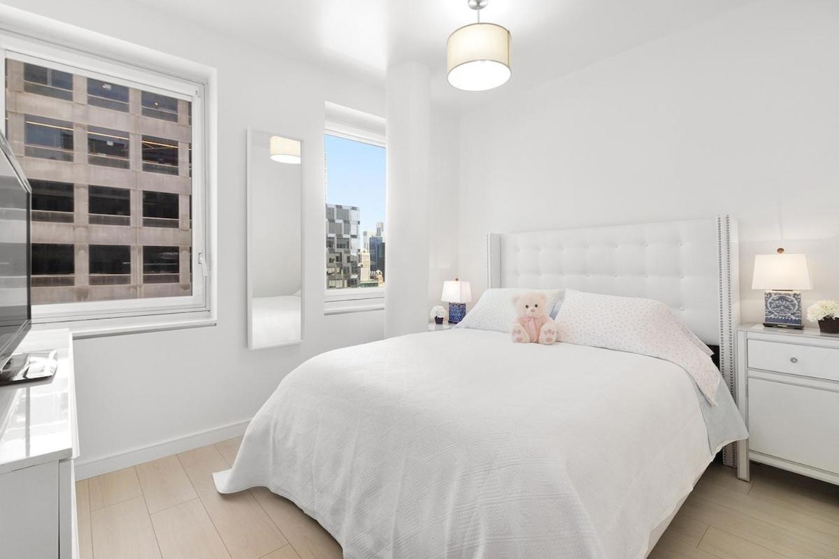 My Exclusive - Sleeps 8 Full Nyc Penthouse Near Times Square Apartment *