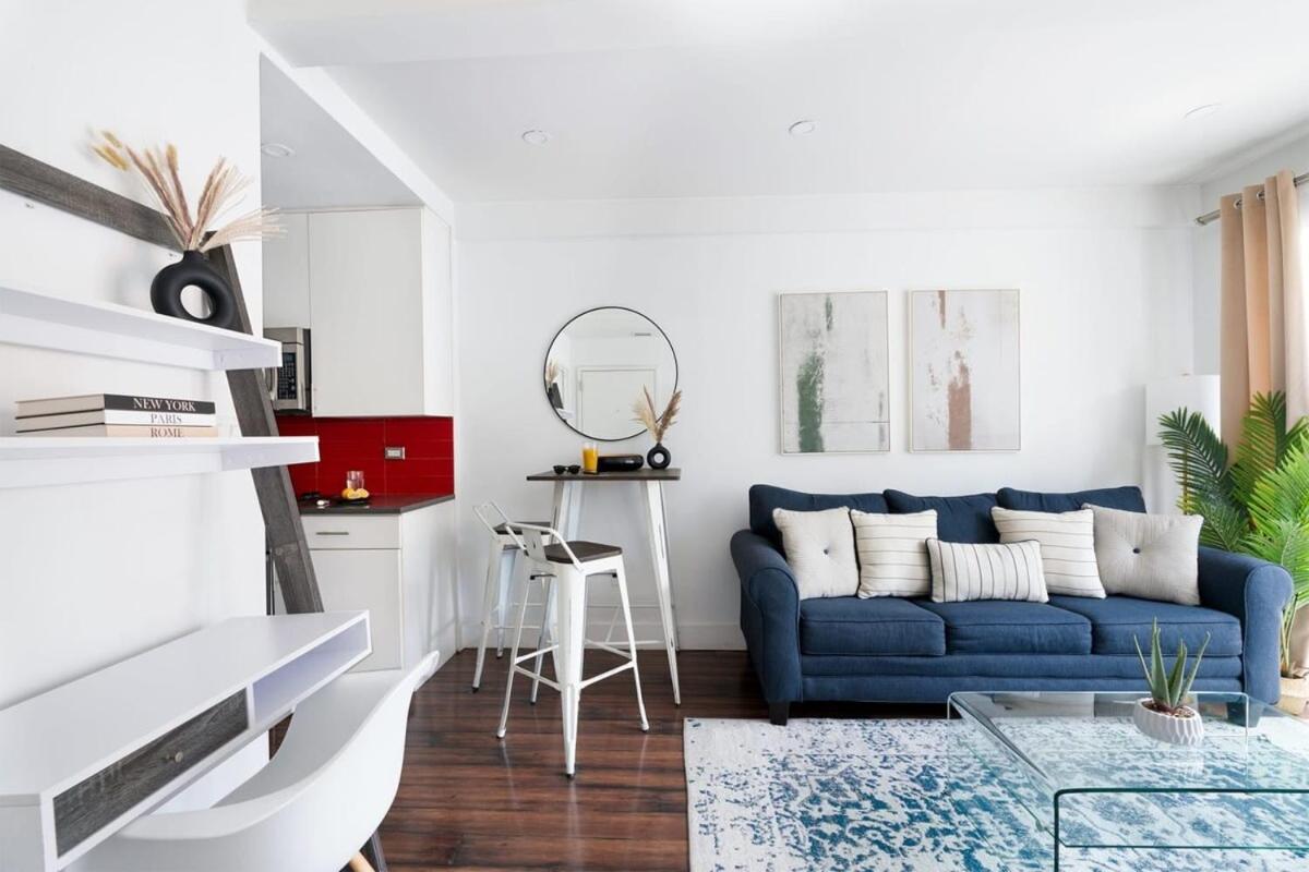 Apartment 809-3a 1br Columbus Circle Elevator W&d *